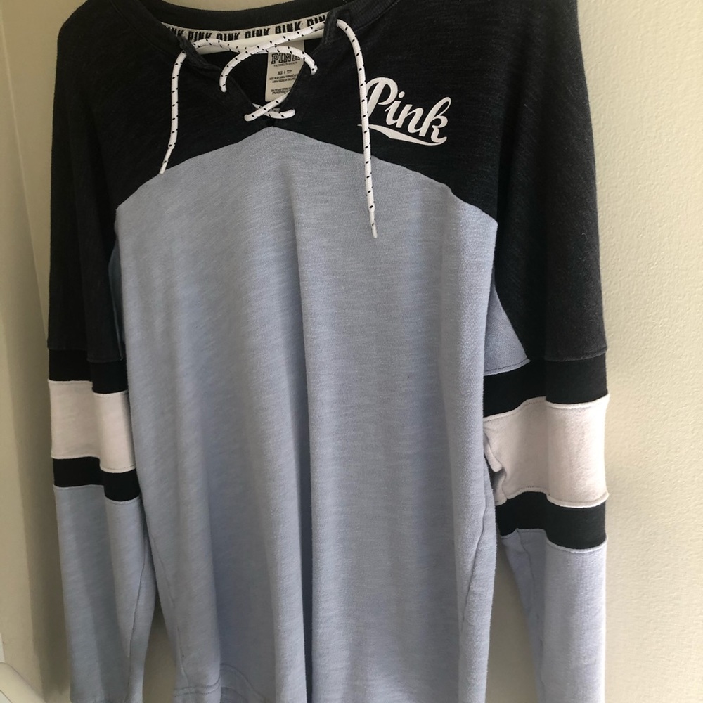 VS PINK long sleeve shirt